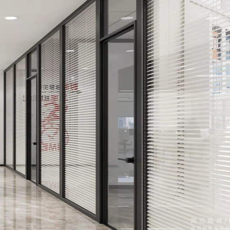 怎樣區分玻璃門什么時候使用隔斷門?